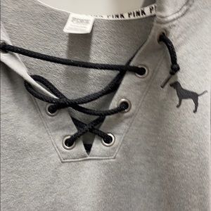 VS pink sweater size small